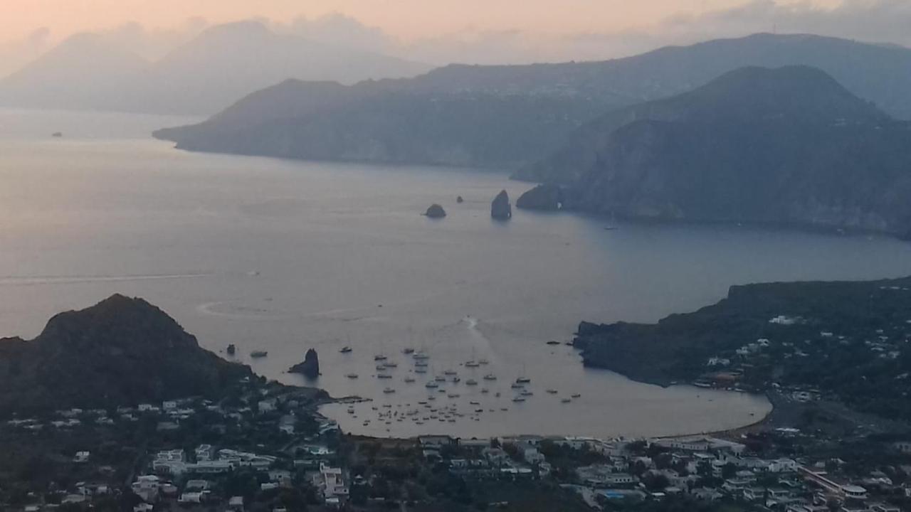 Villetta Dei Limoni Vulcano  Eksteriør billede